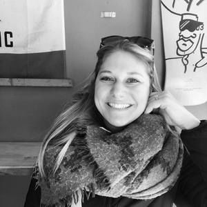 Meet your Posher, Evelyn